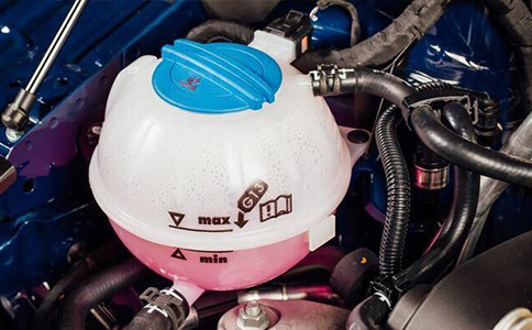 汽车发动机冷却液多长时间换一次